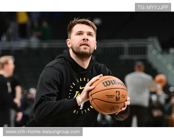 马刺湖人对决:主教练战术智慧较量谁能笑到最后 马刺湖人对决:主教练战术智慧较量谁能笑到最后