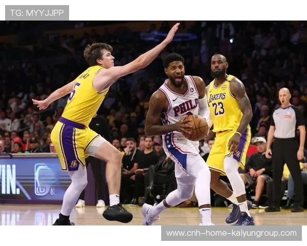 詹姆斯领衔湖人对决文班亚马马刺 前瞻分析两队关键对位与赛季走势 詹姆斯领衔湖人对决文班亚马马刺 前瞻分析两队关键对位与赛季走势