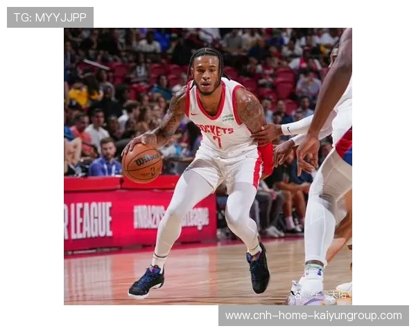 NBA76人中距离手感回稳,攻势层层压向对方 NBA76人中距离手感回稳,攻势层层压向对方