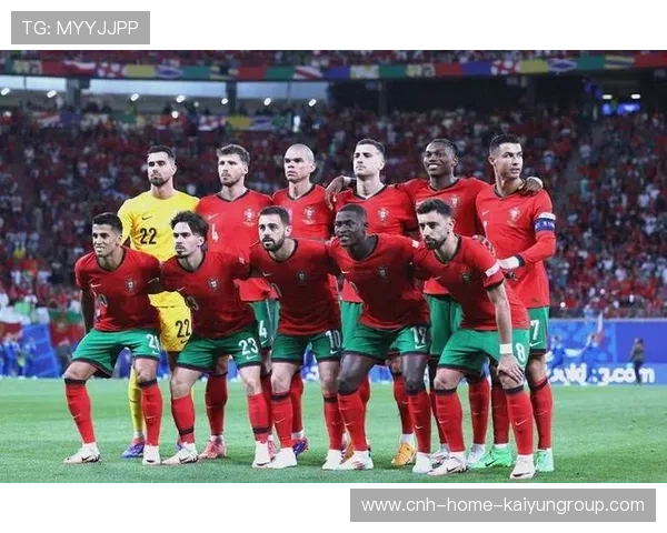 保级大战:英超中下游球队谁能成功上岸?,英超保级专业户 保级大战:英超中下游球队谁能成功上岸?,英超保级专业户